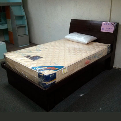 門市陳列品清貨特價